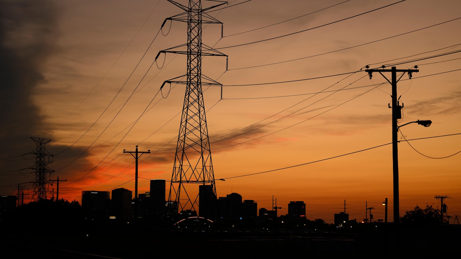 Google, TVA Plan Advanced Nuclear Power for Tennessee, Alabama Data Centers