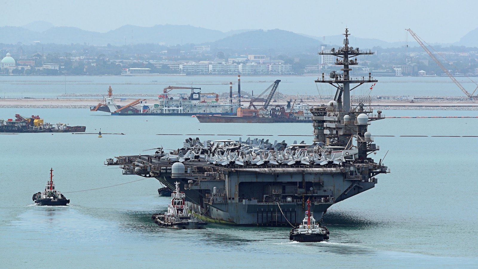uss abraham lincoln (cvn-72)