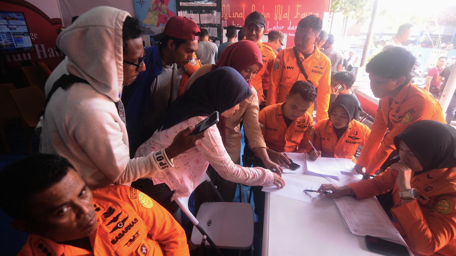 Indonesian ferry capsizes in Java Sea leaving 130 missing