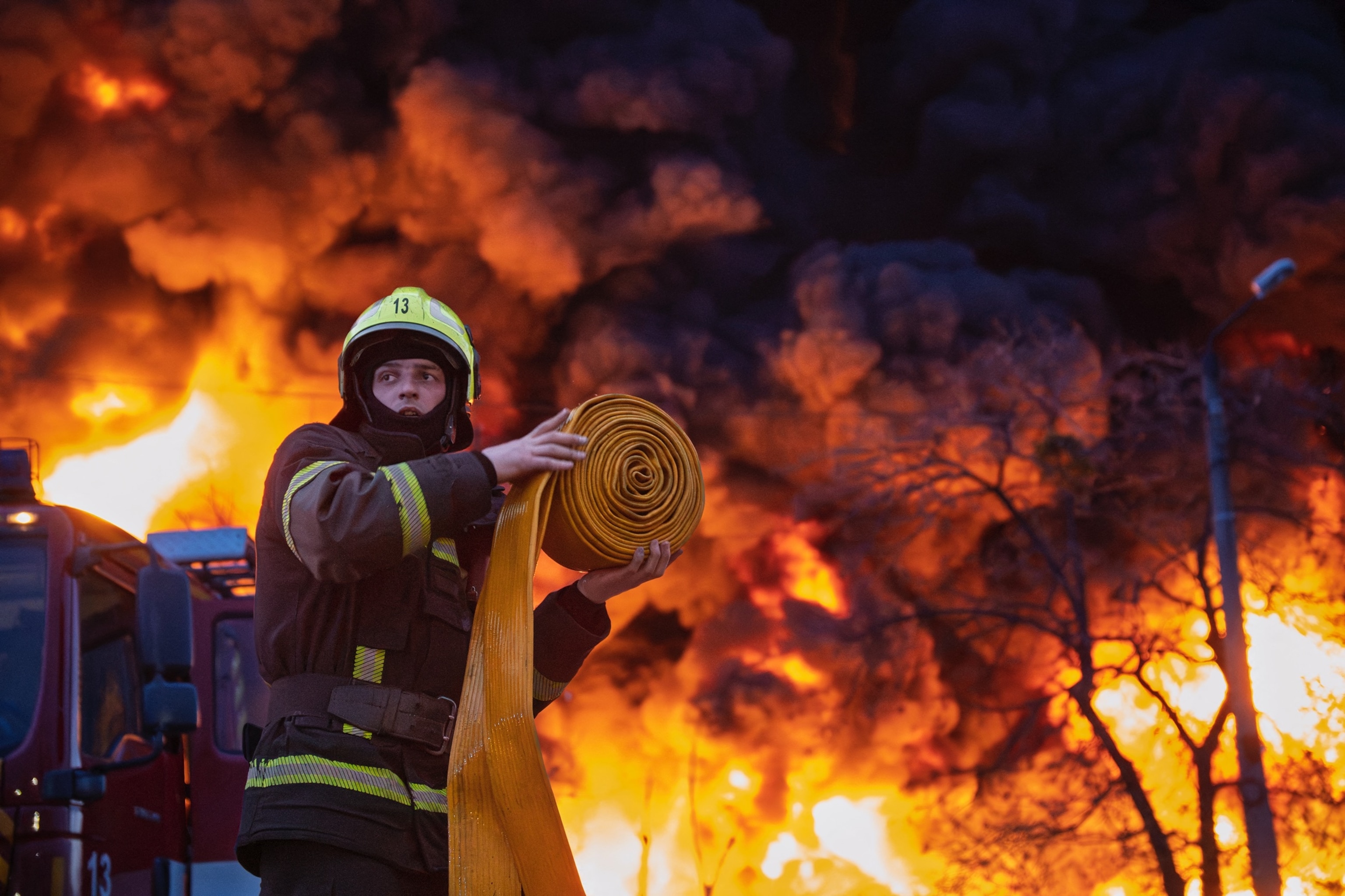 ‘Massive’ Russian attack on Ukraine injures at least 100, Zelenskyy says