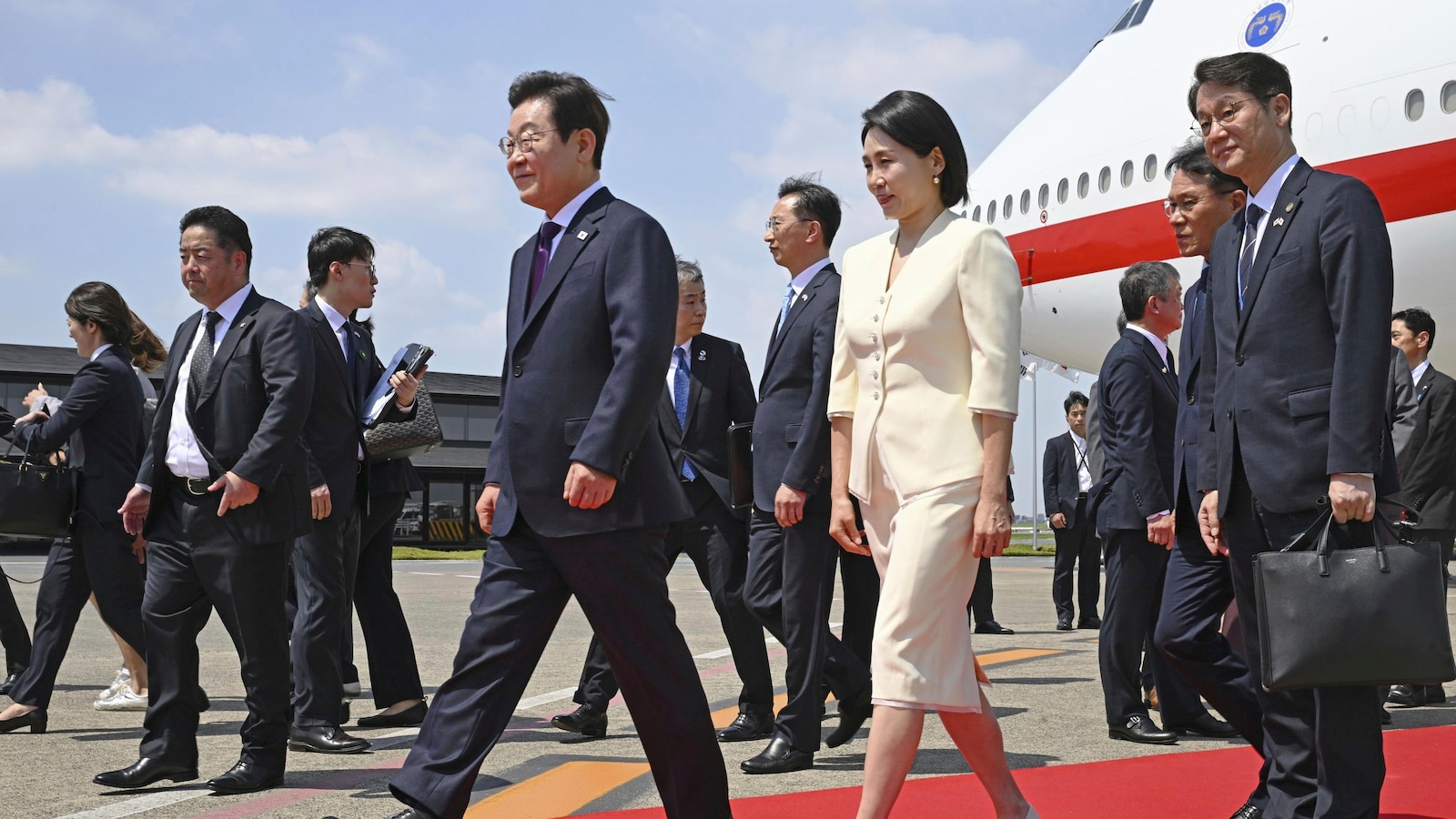 Trade and defense on the agenda as President Donald Trump hosts South Korea's Lee Jae Myung