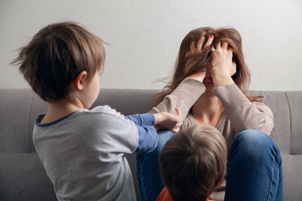 PHOTO: stressed mom with kids