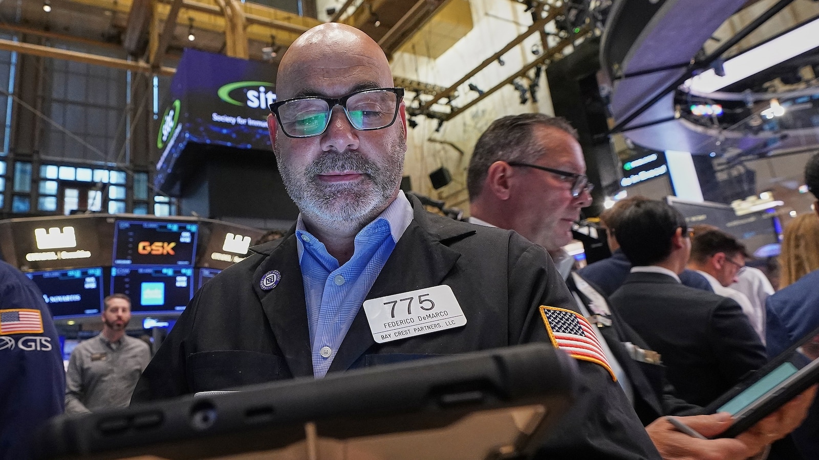 Why did the stock market soar in the first half of 2026? Experts explain