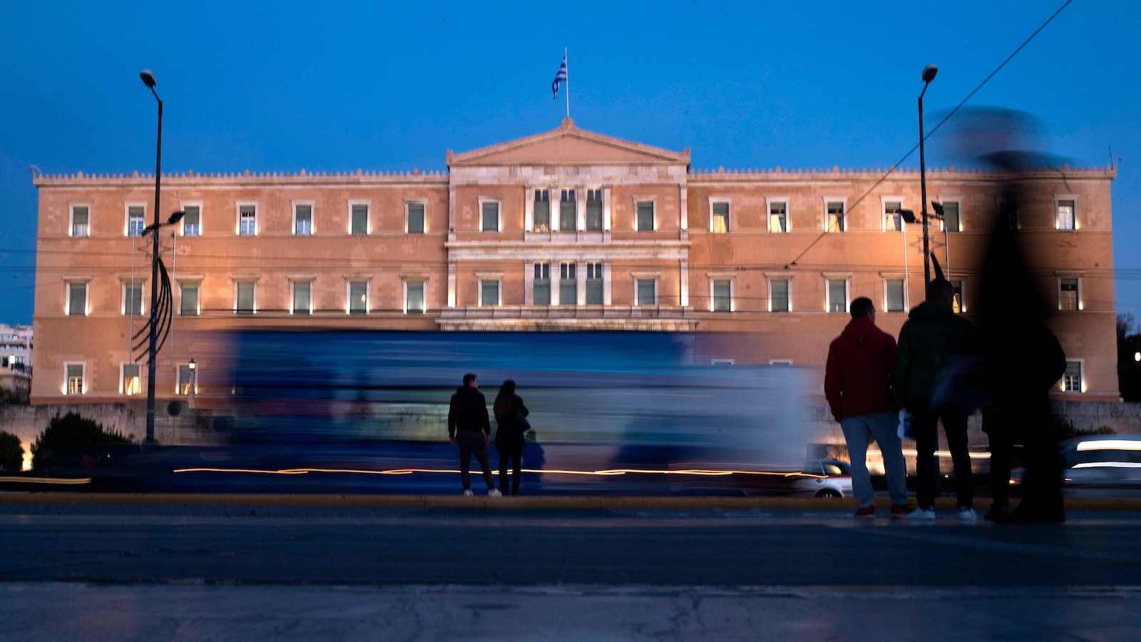 Greece, birthplace of democracy, seeks to put humanity ahead of AI in updated constitution