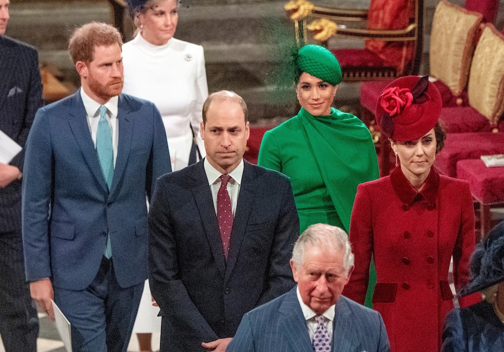 Prince Harry, Duke of Sussex (L) and Britain's Meghan, Duchess of Sussex (2nd R) follow Prince William, Duke of Cambridge (C) and Catherine, Duchess of Cambridge (R) as they depart Westminster Abbey on March 9, 2020.