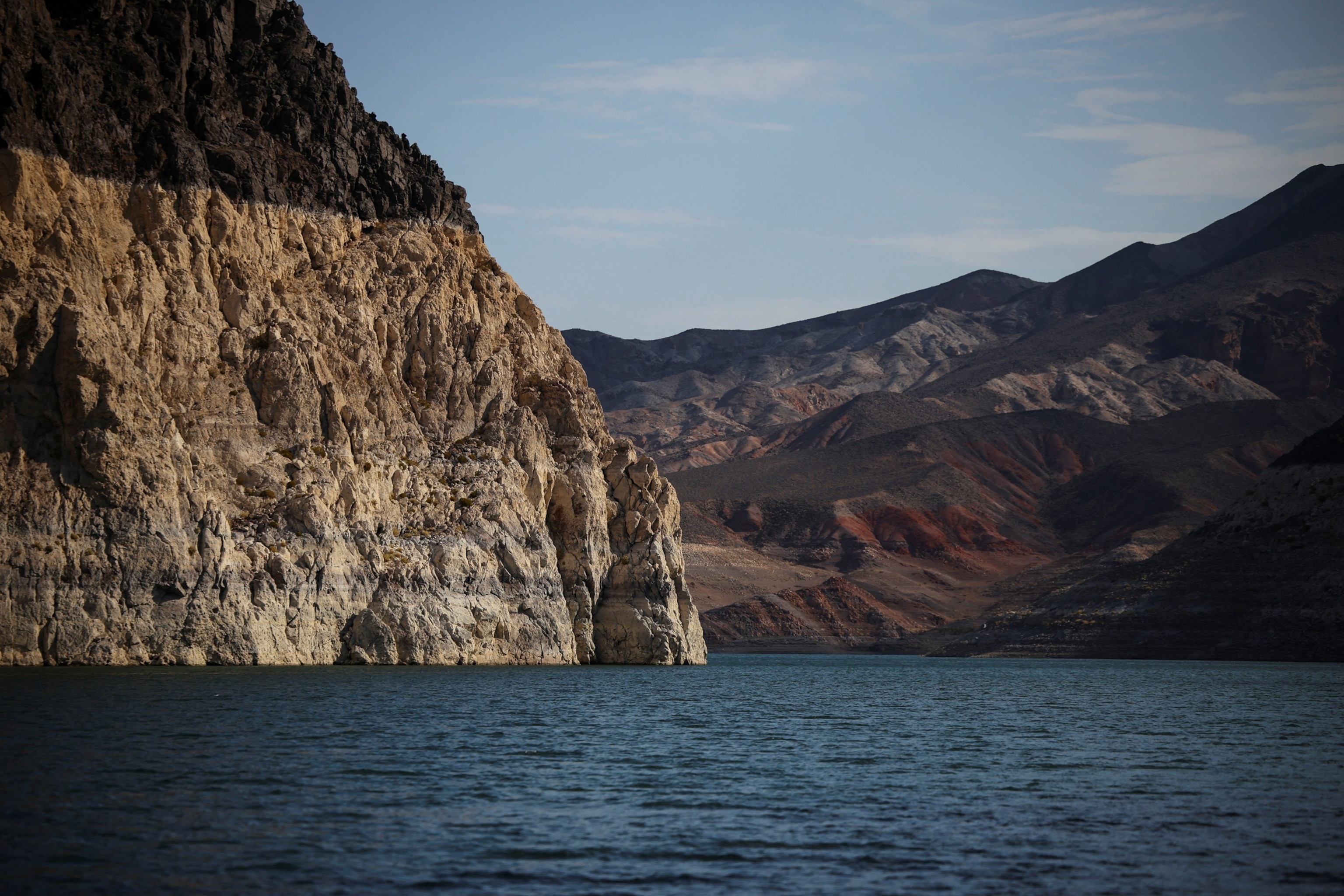PHOTO: Lake Mead shoreline