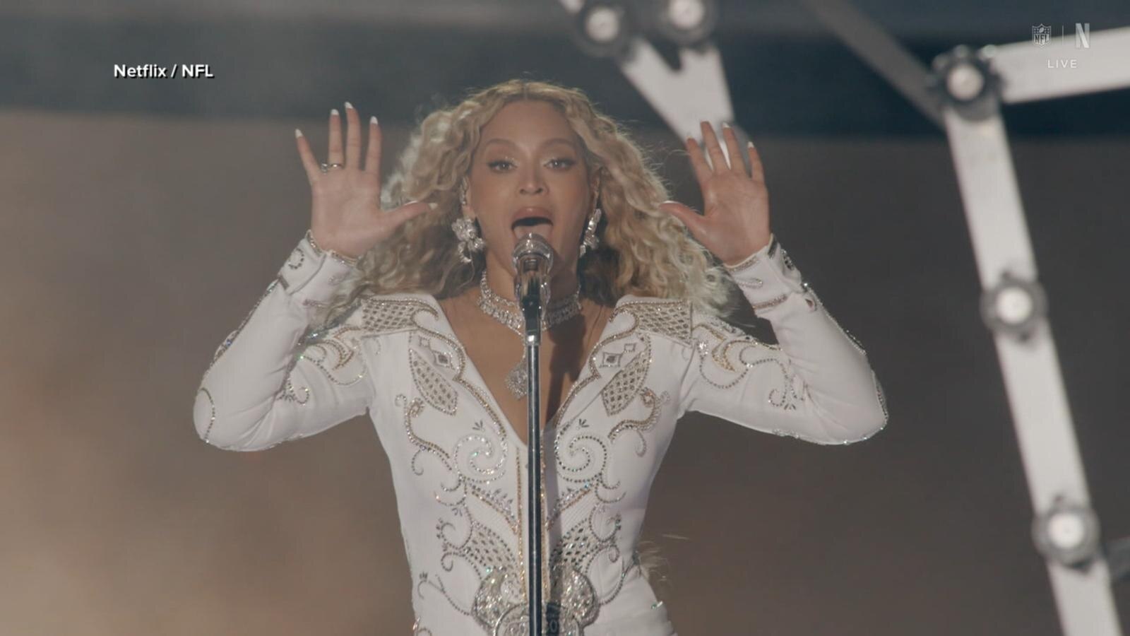 Beyonce Happy