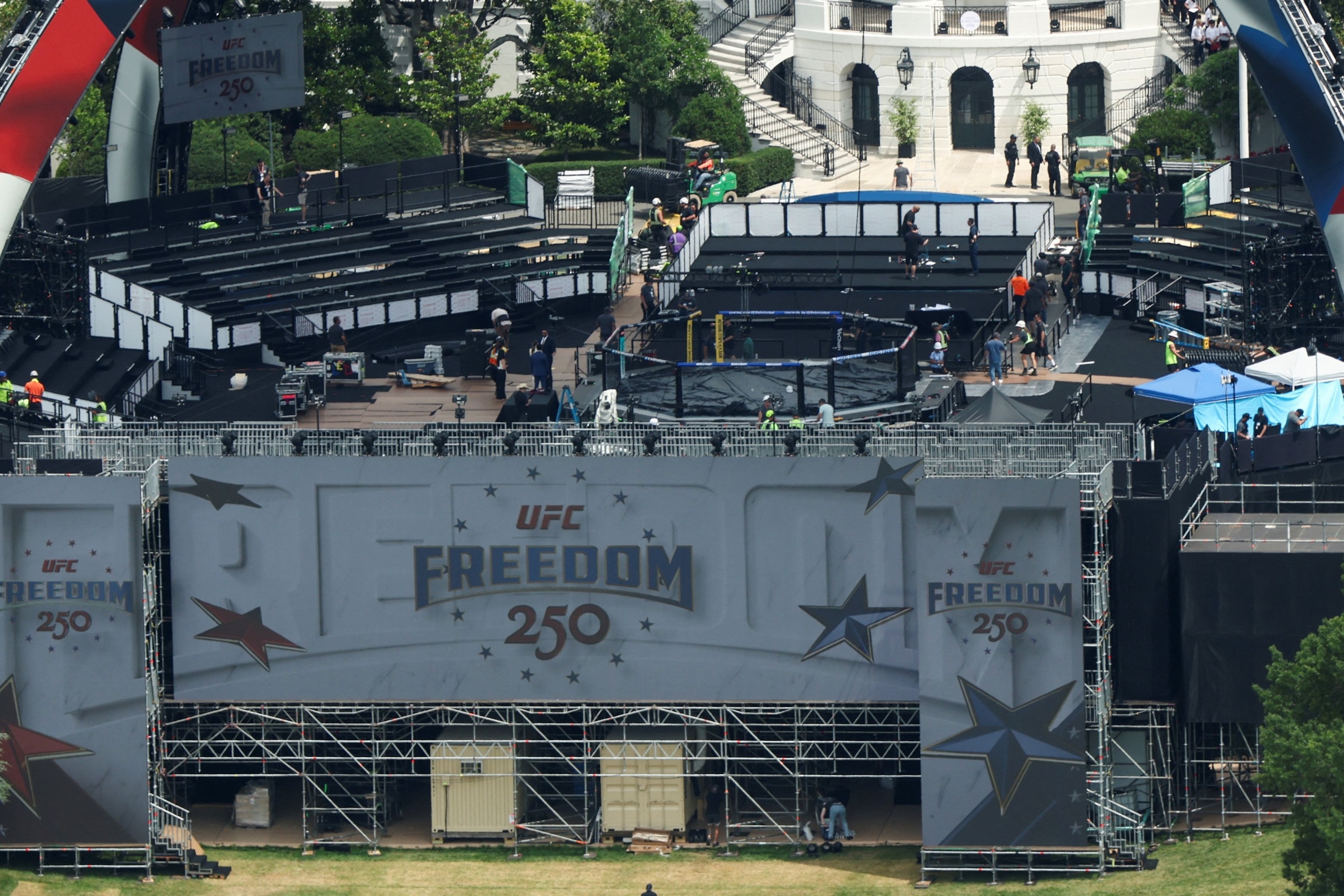 PHOTO: Preparations for the UFC Freedom 250 fight card in Washington