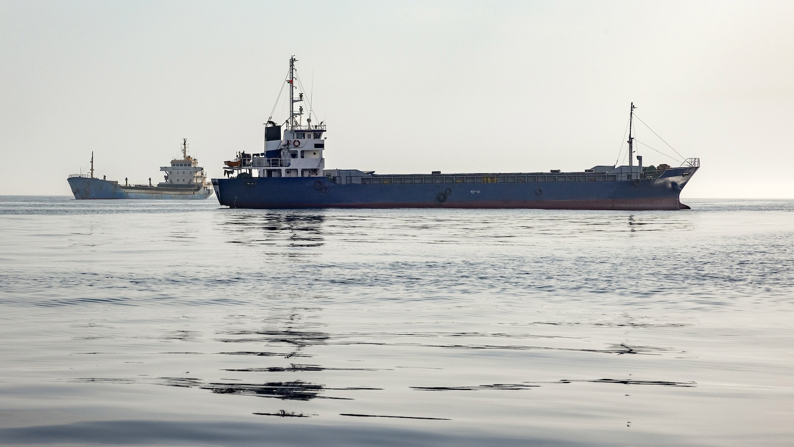 Iran live updates: Iran says Strait of Hormuz is closed as Vance says it remains open