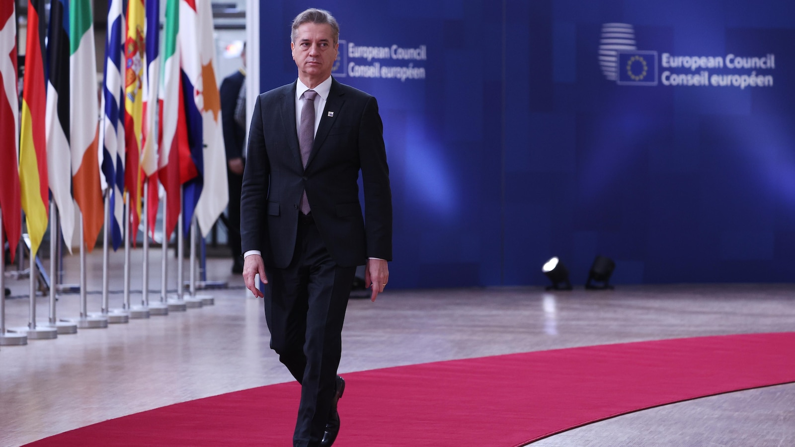 Президентът на Словения насрочи парламентарни избори за 22 мартОт Асошиейтед