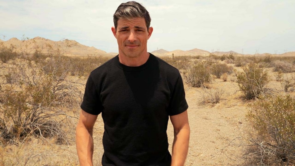 PHOTO: ABC News correspondent Matt Gutman reports from the Mojave Desert for Friday’s new episode of 20/20 on the McStay family case.