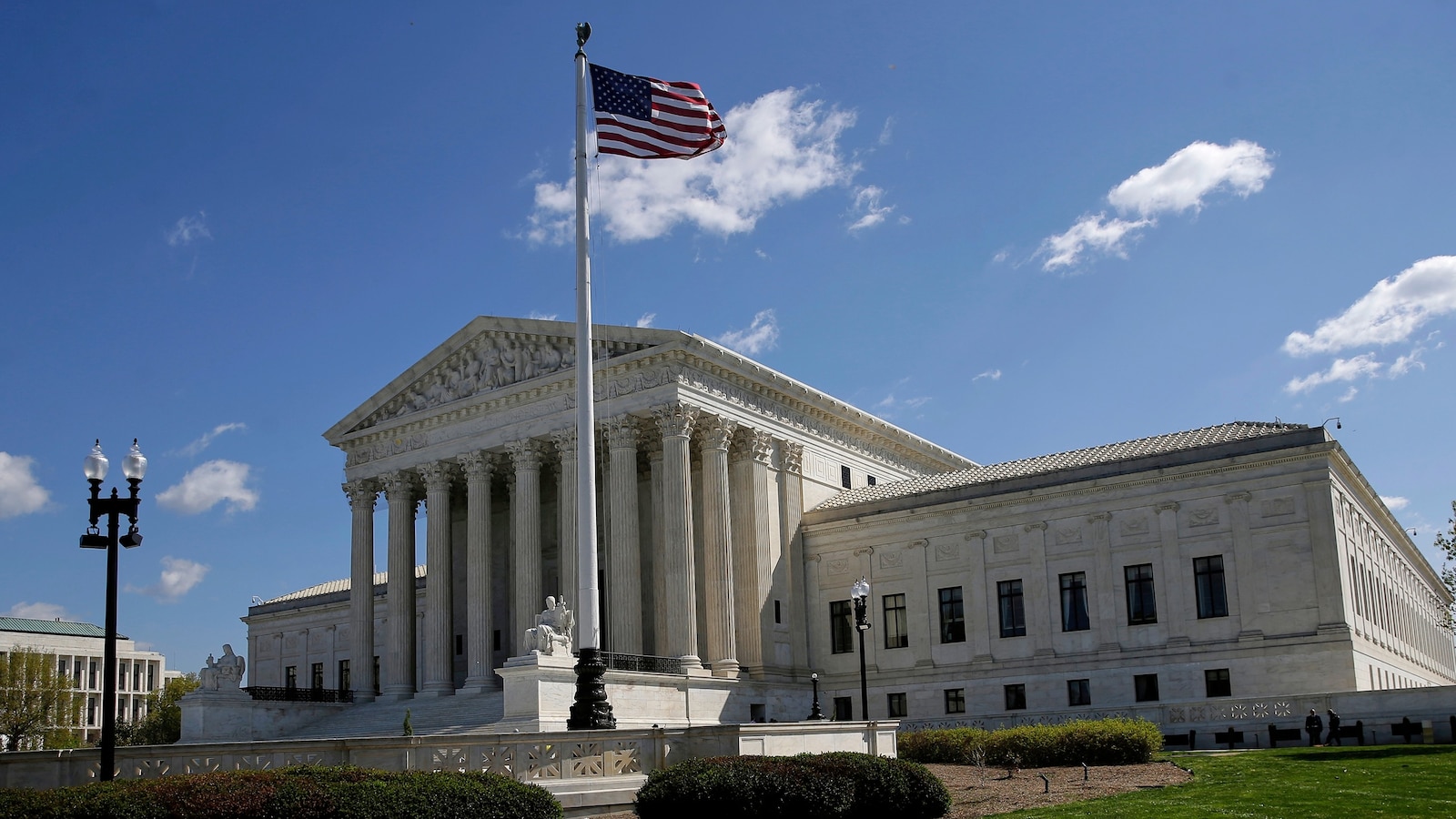 Supreme Court rules in favor of Army veteran wounded in suicide attack