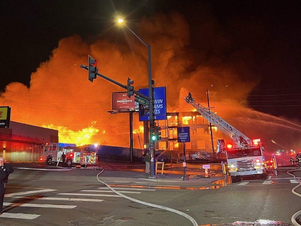 PHOTO: US Denver Fire