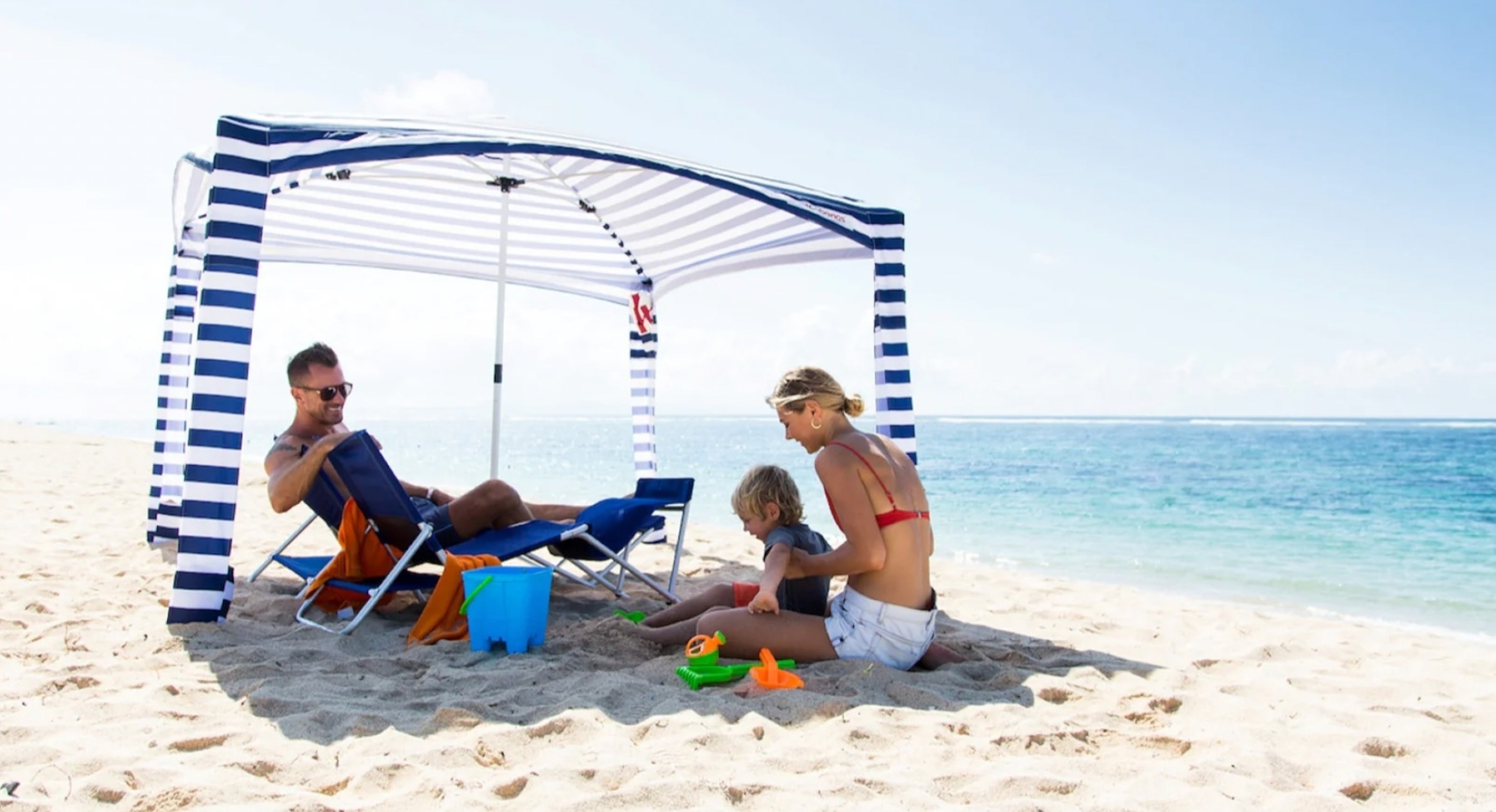 CoolCabanas: Beach Shades and Accessories
