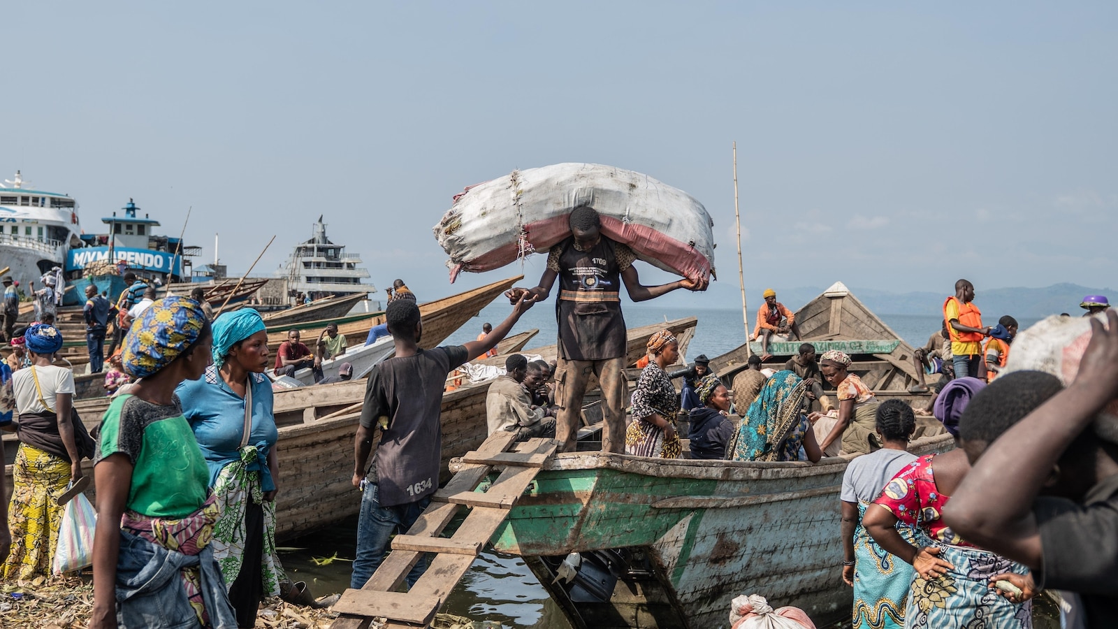 Бунтовническата група M23 все още контролира Гома година след превземането