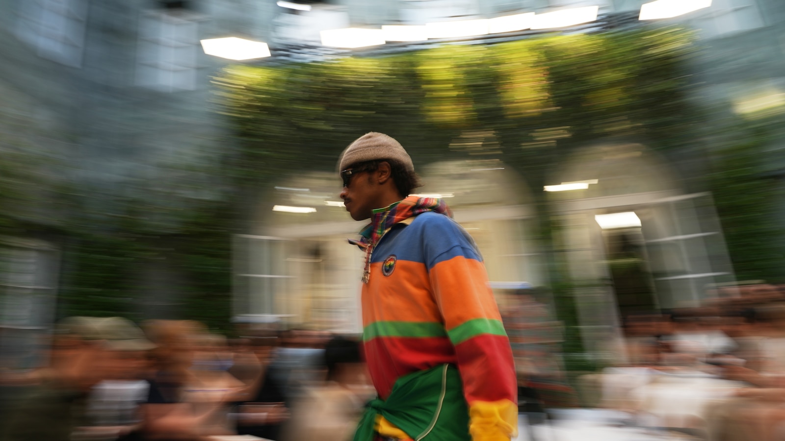 Lewis Hamilton and Colman Domingo lead a star-studded front row at Ralph Lauren’s Milan show  abcnews.com