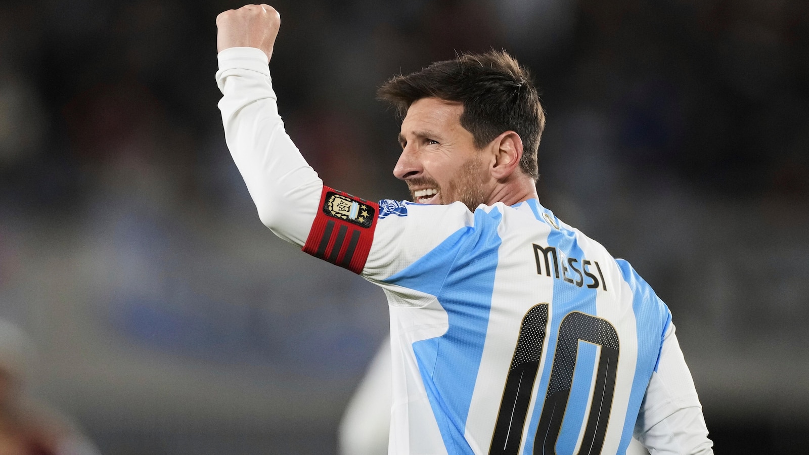 Messi and Argentina's soccer team are special guests for Angola's independence anniversary