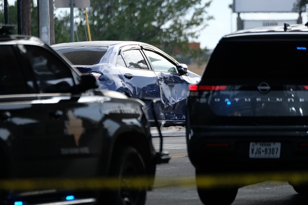 PHOTO: ICE Shooting Austin