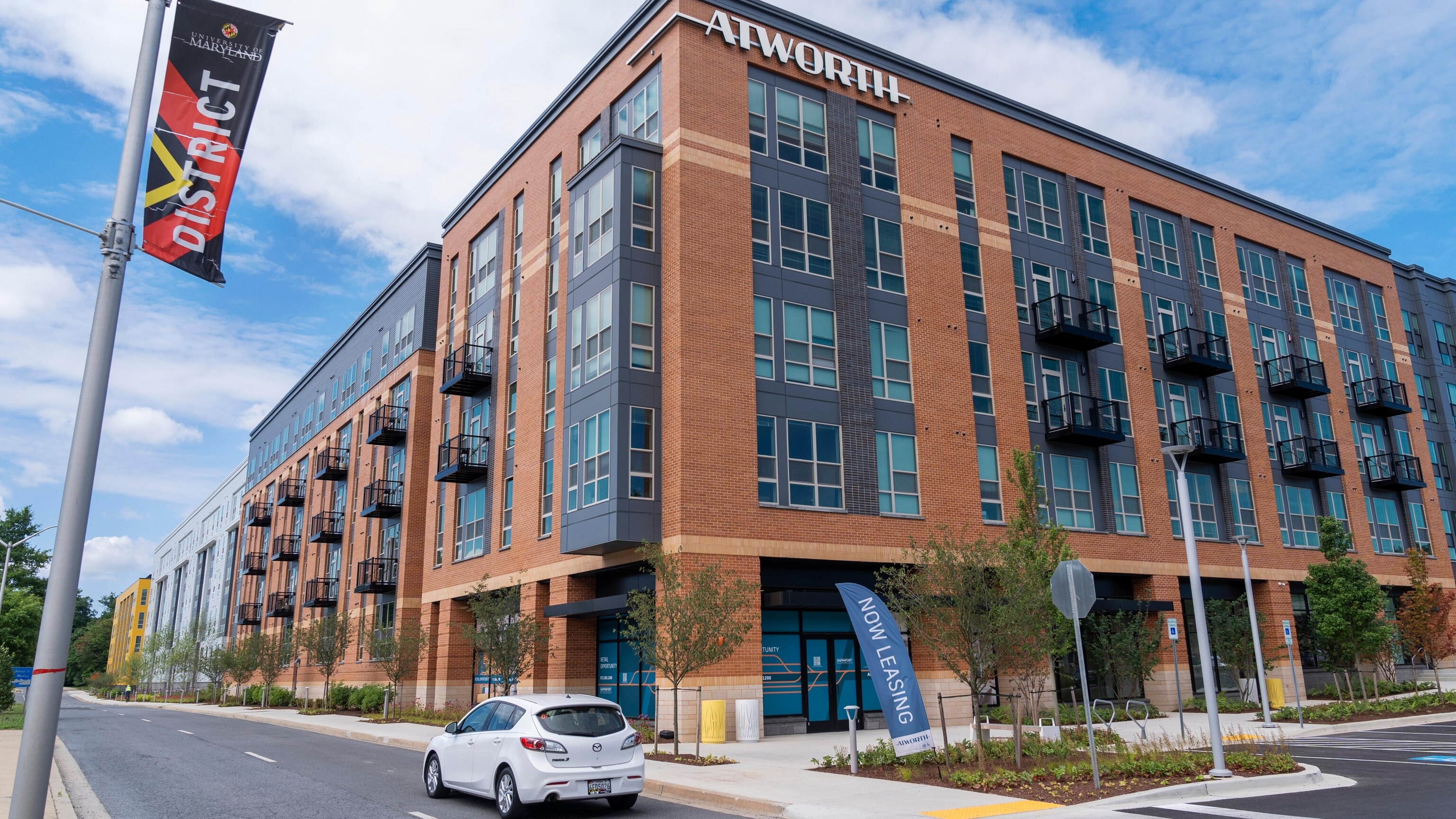 Amazon invests $1.4 billion for affordable housing options in regions where it has corporate offices - Vimarsana News