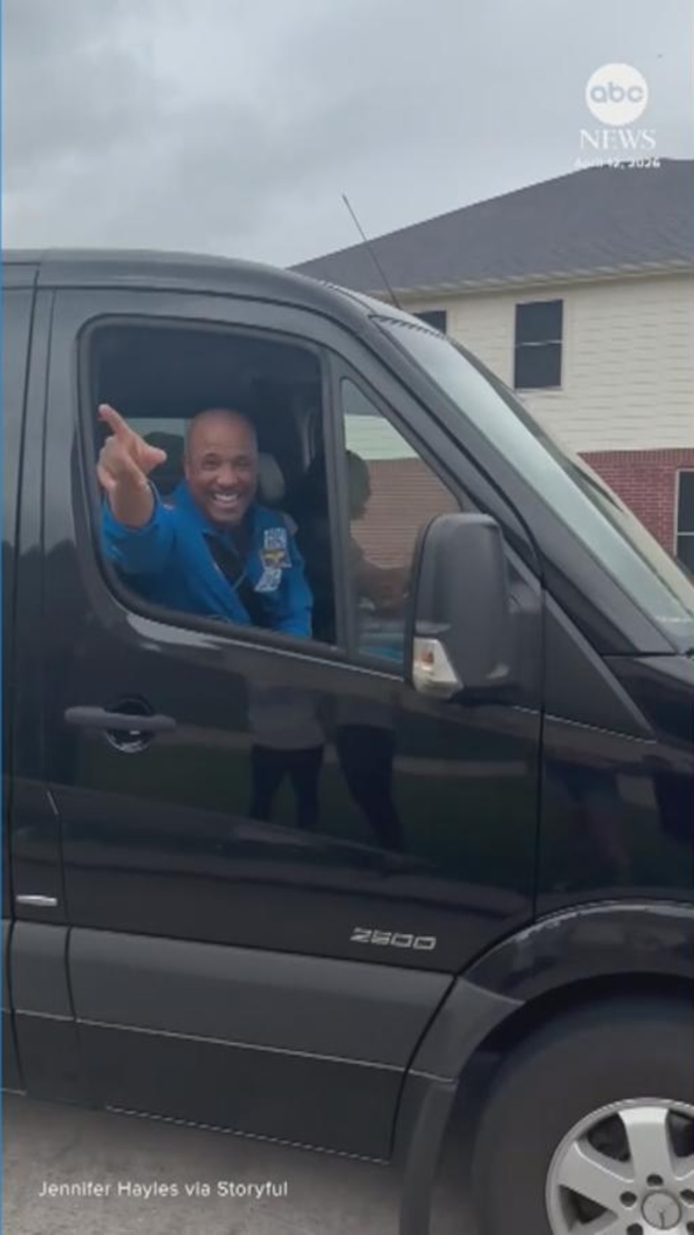 WATCH:  Artemis II astronaut welcomed home by neighbors 