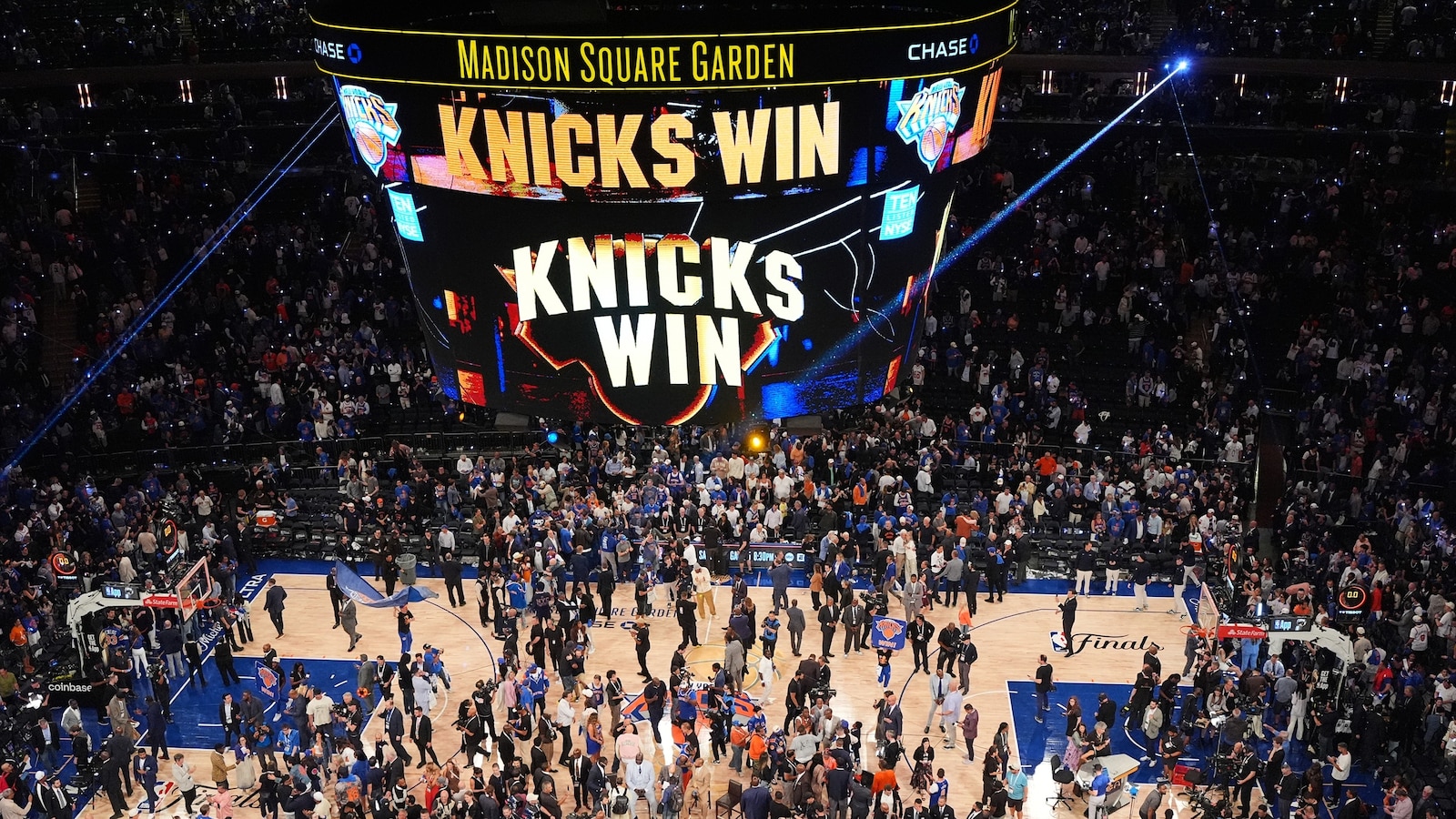 New York Knicks make record comeback to beat San Antonio Spurs