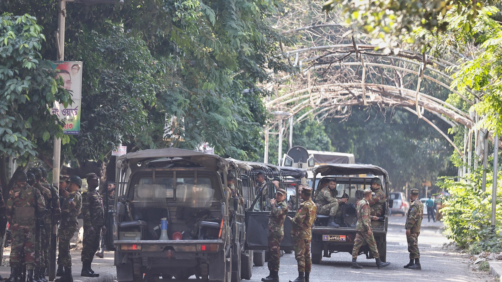 بنجلاديش تنعم بالهدوء بعد الحكم بالإعدام على رئيسة الوزراء المخلوعة