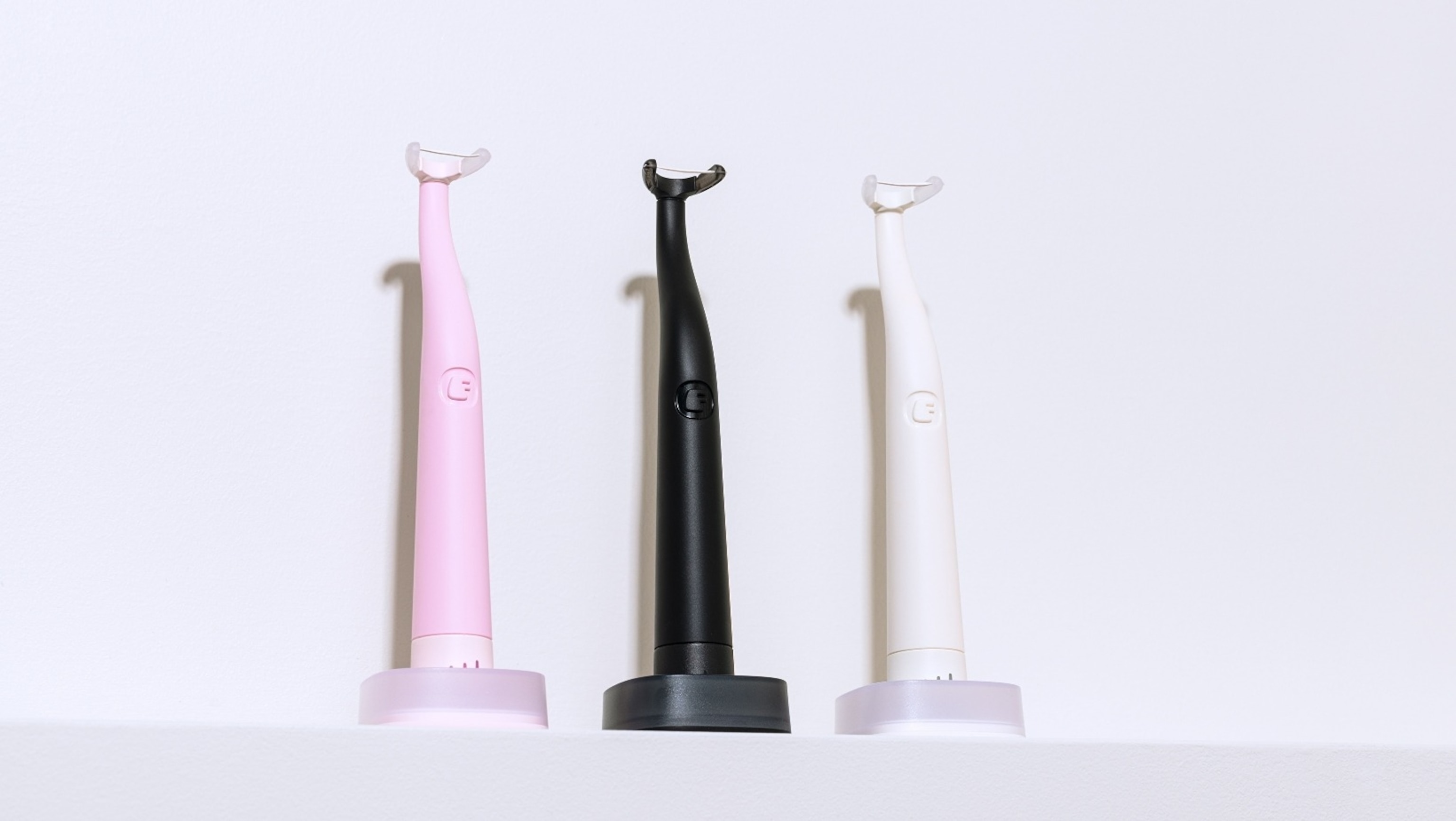 Flaus: Electric Flosser Kit