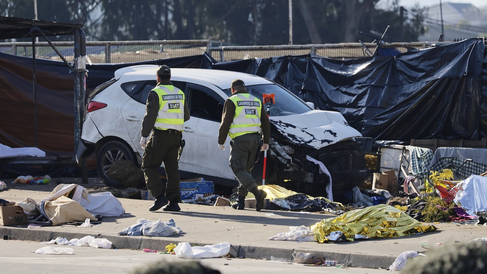 Driver Crashes Into Viña del Mar Market, Killing at Least Six