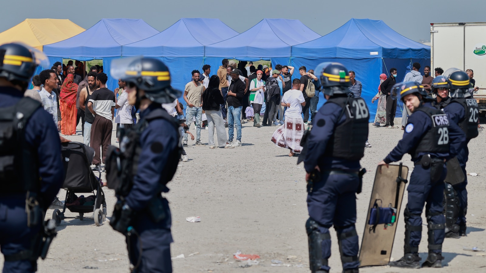 EU strikes migration deal for more deportations and detention centers abroad
