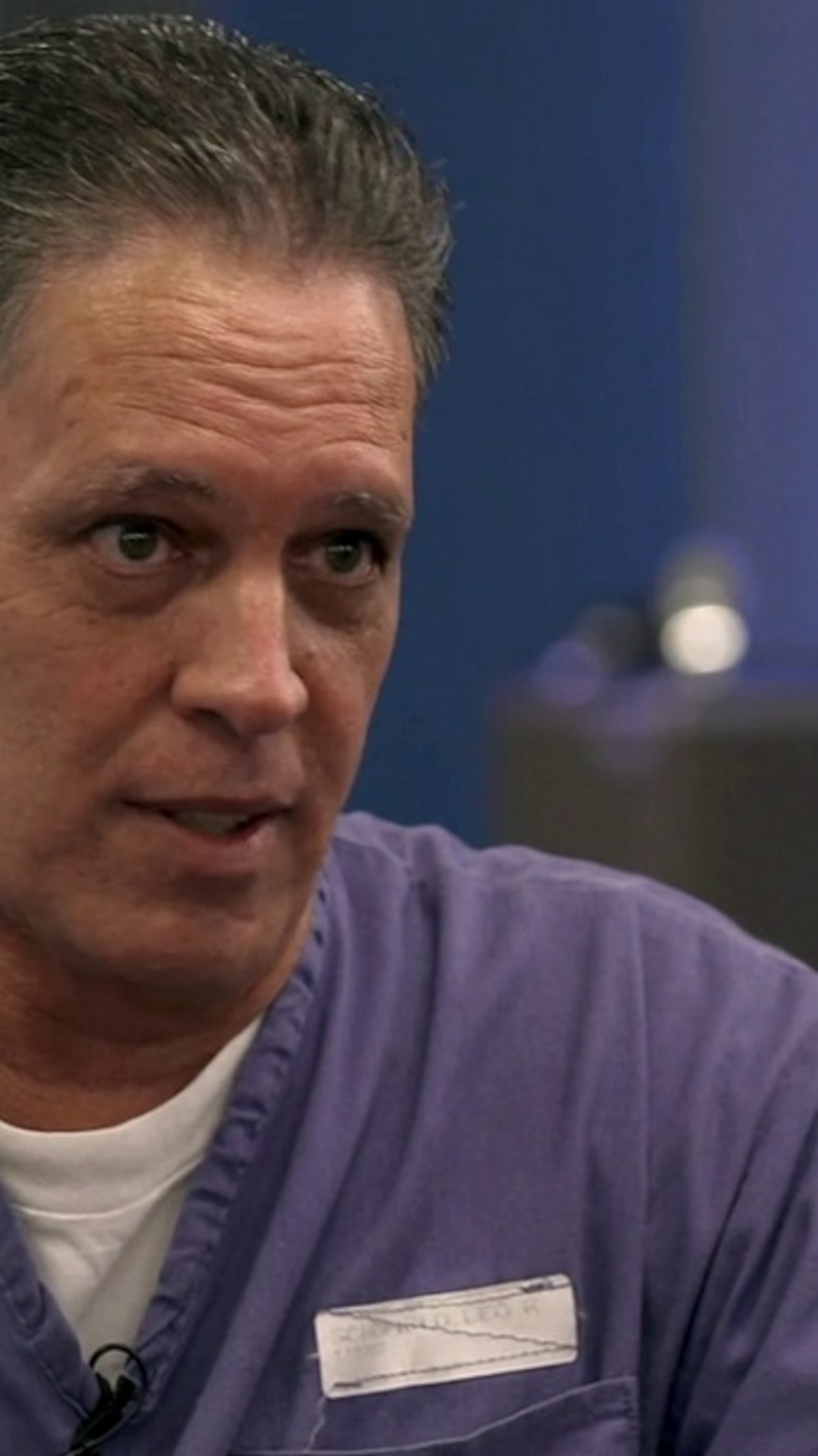 Man convicted of wife's 1987 murder shares first days with family outside  of prison - ABC News, image size:1725x3072