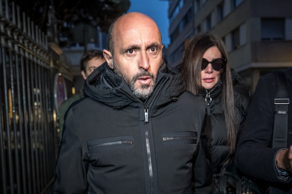 PHOTO: Owners of "Le Constellation" bar Jacques Moretti and Jessica Moretti arrive for a hearing at the Office of the public prosecutor of the Canton of Valais in Sion on Jan. 9, 2026.