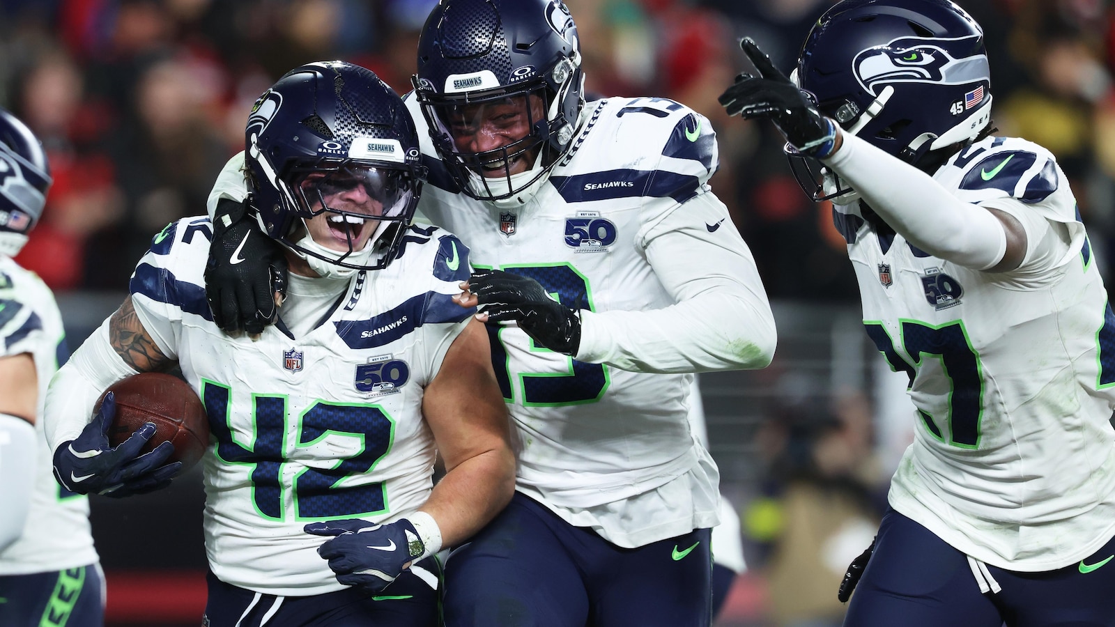 Seahawks ace final regular-season test, shut down 49ers and enter playoffs as No.1 seed
