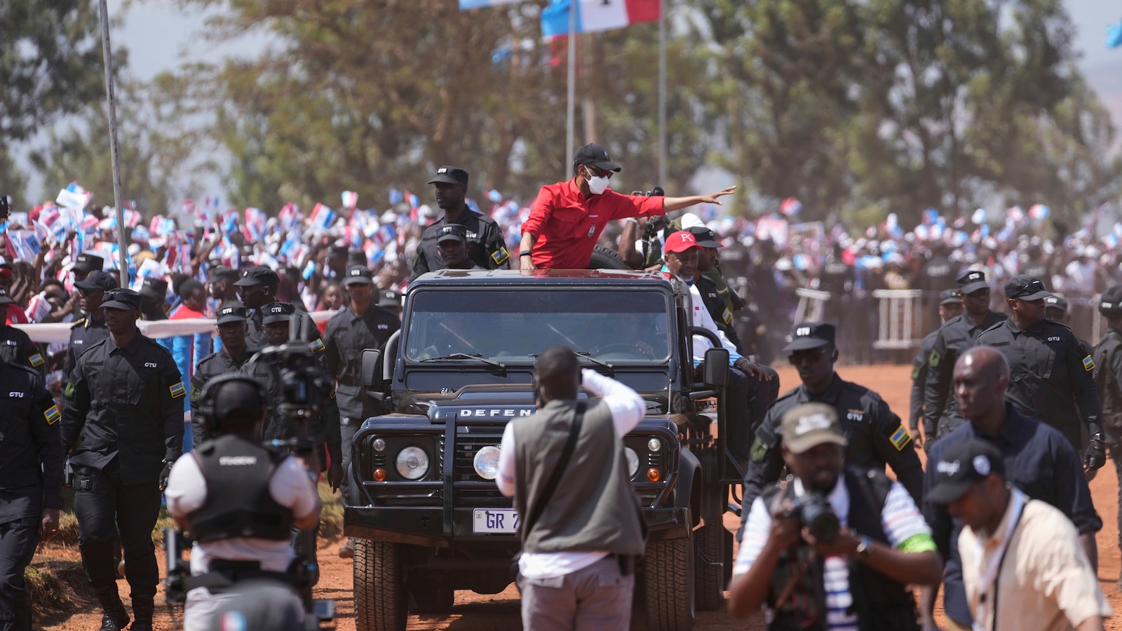 Former head of Rwanda`s presidential guard dies in prison, his brother says