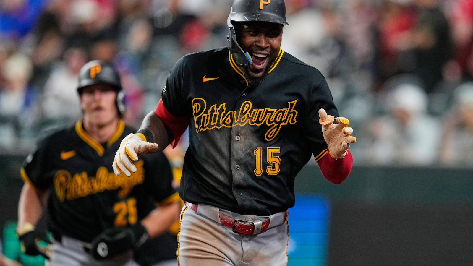 Oneil Cruz's 3-run homer off top of foul pole powers Pirates to 8-4 win over Rangers