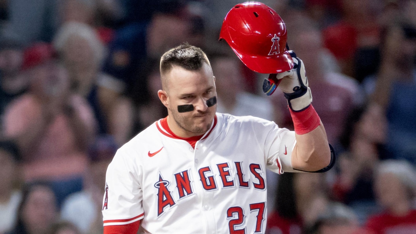 Witt, Frazier and Perez power Royals to an 8-4 win over the Angels