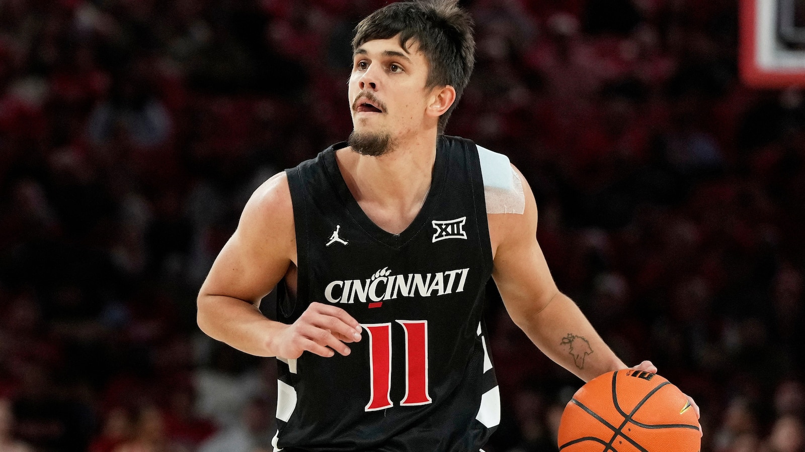  Former college basketball player Kerr Kriisa accused of fraud in $2.2M scheme