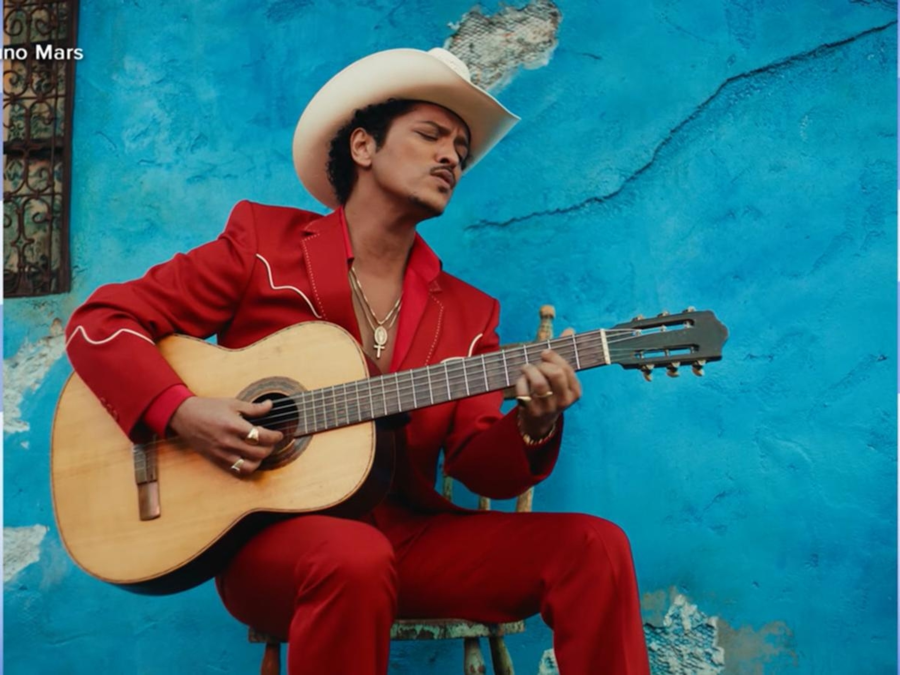 Video Bruno Mars' 'The Romantic' debuts at No. 1, with single 'I