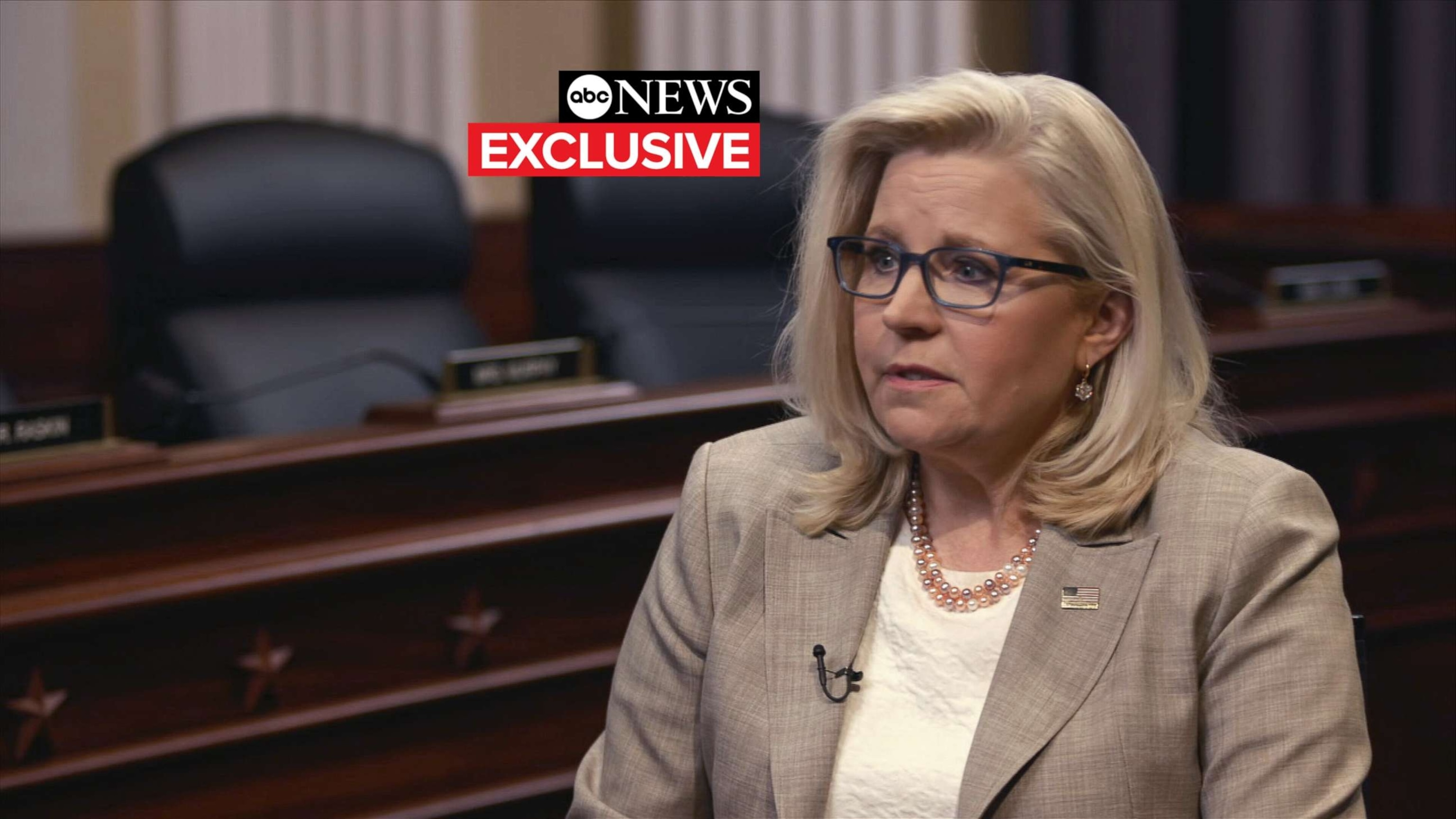 PHOTO: Rep. Liz Cheney speaks with ABC News Chief Washington Correspondent Jon Karl, Aug. 19, 2022, in Washington, D.C.