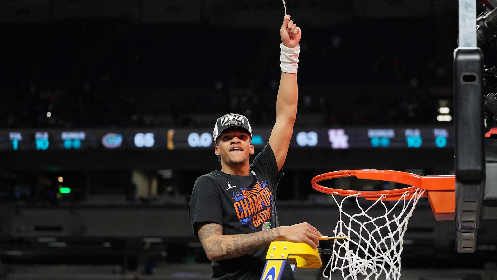 Florida star Will Richard talks beating Houston in March Madness thriller