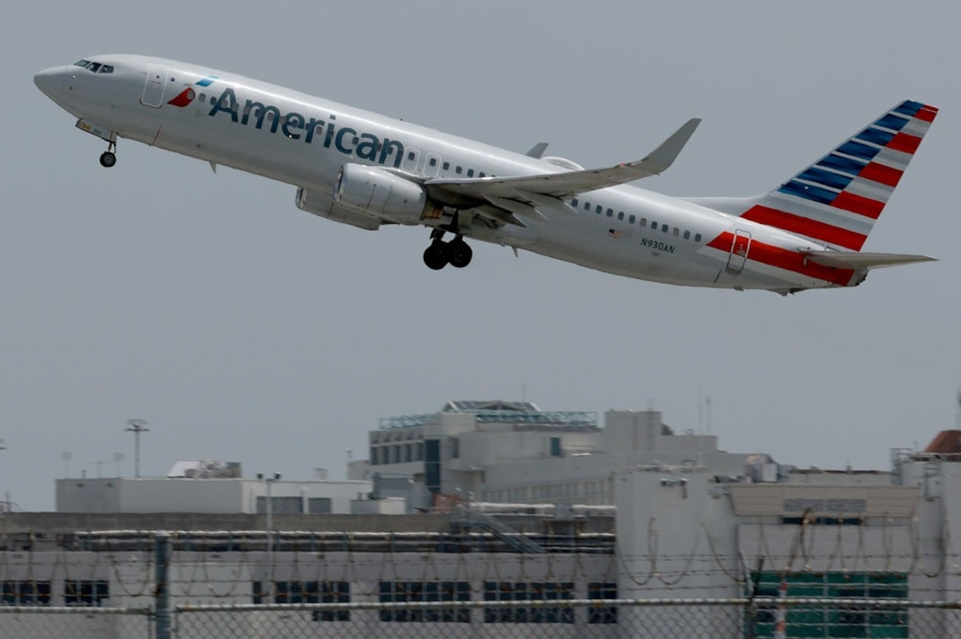 PHOTO: American Airlines Posts Record Revenue For 2nd Quarter
