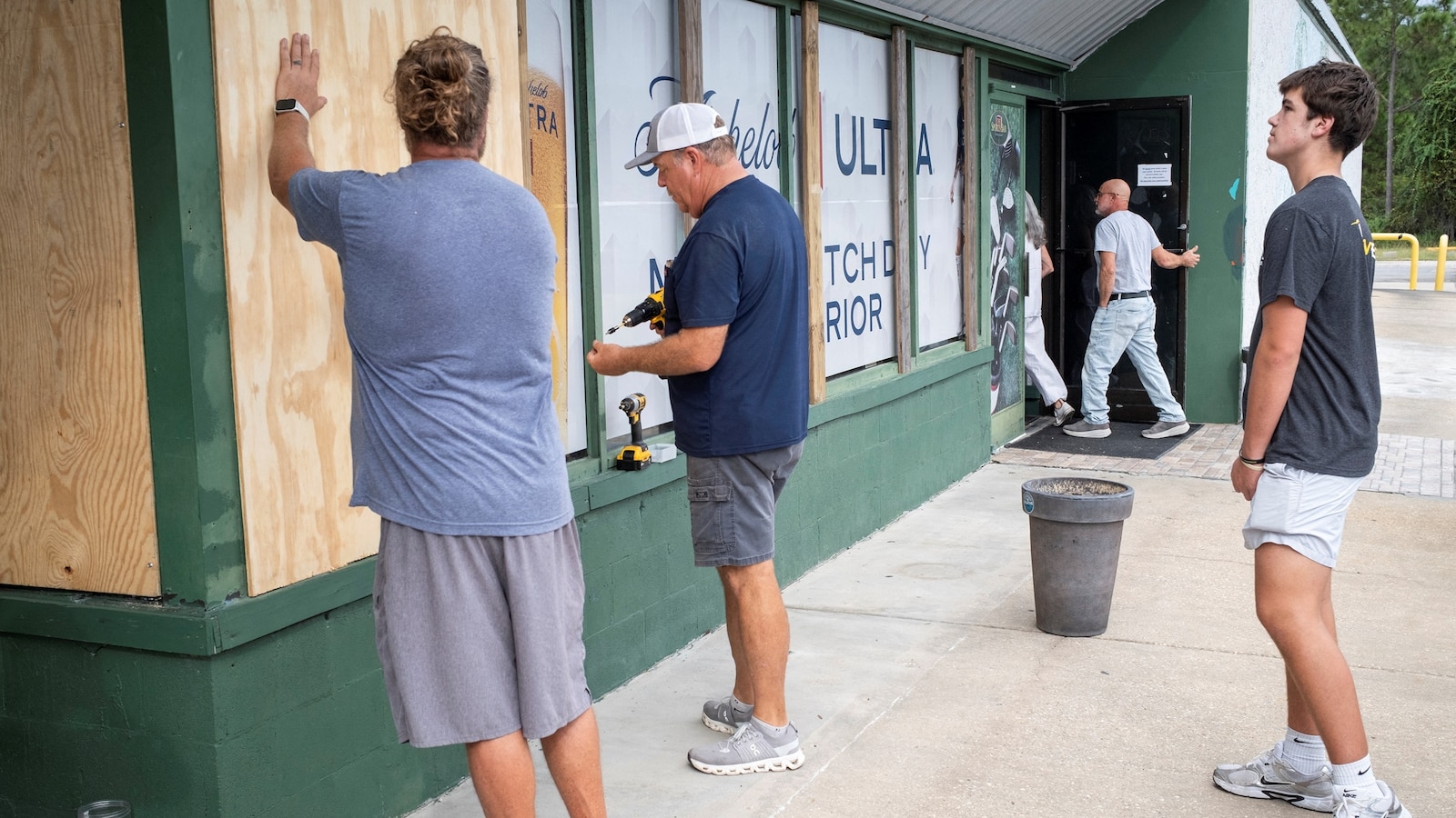 Hurricane Isaias takes aim at Florida panhandle
