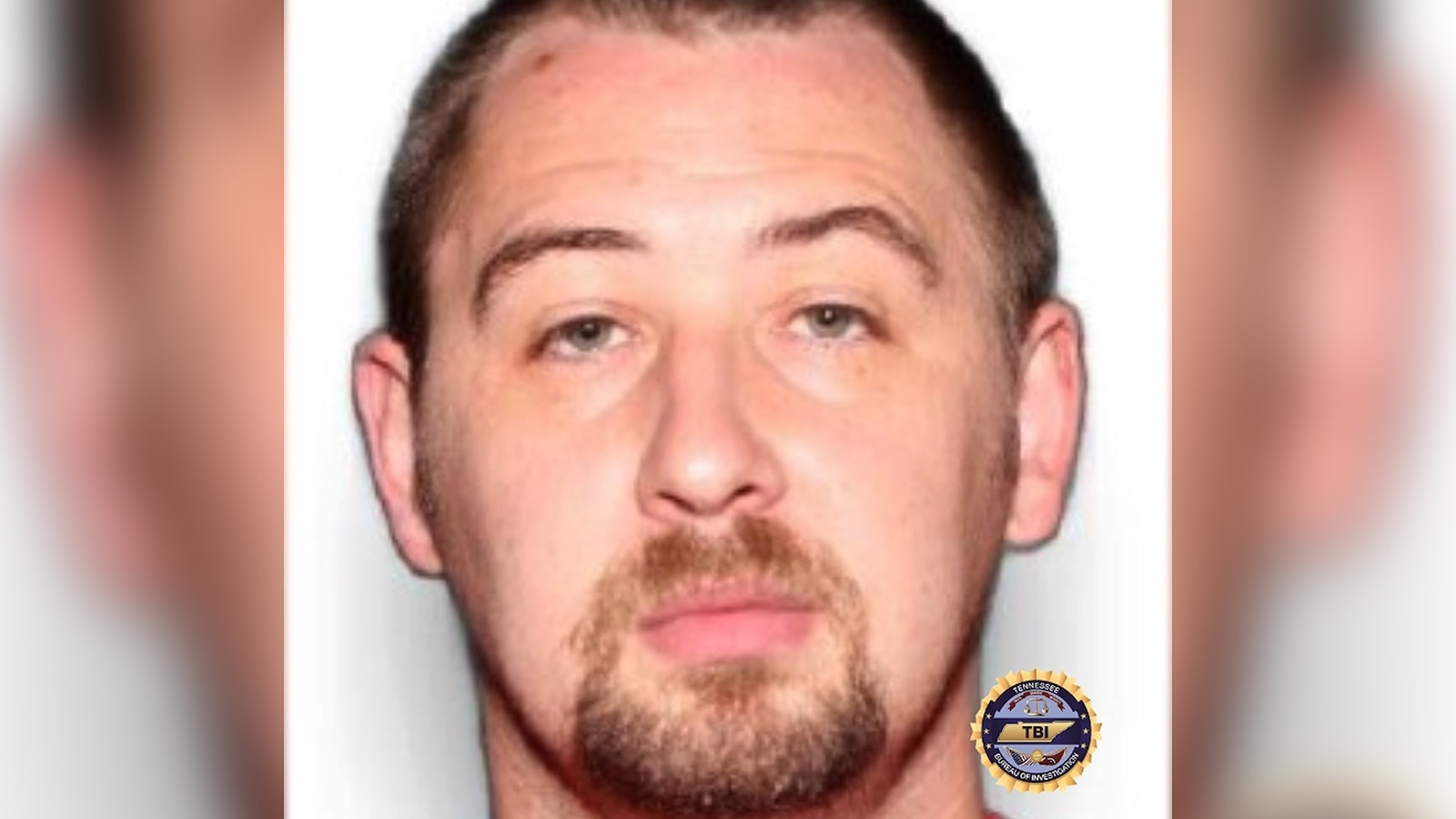 Man at large after allegedly killing 4 family members, leaving baby alive in Tennessee: Officials