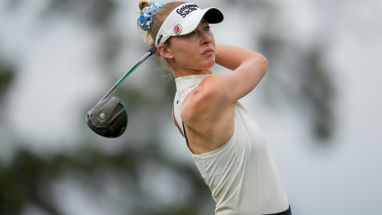 Nelly Korda off to a fast start with a 65 to lead by 2 in The Chevron Championship