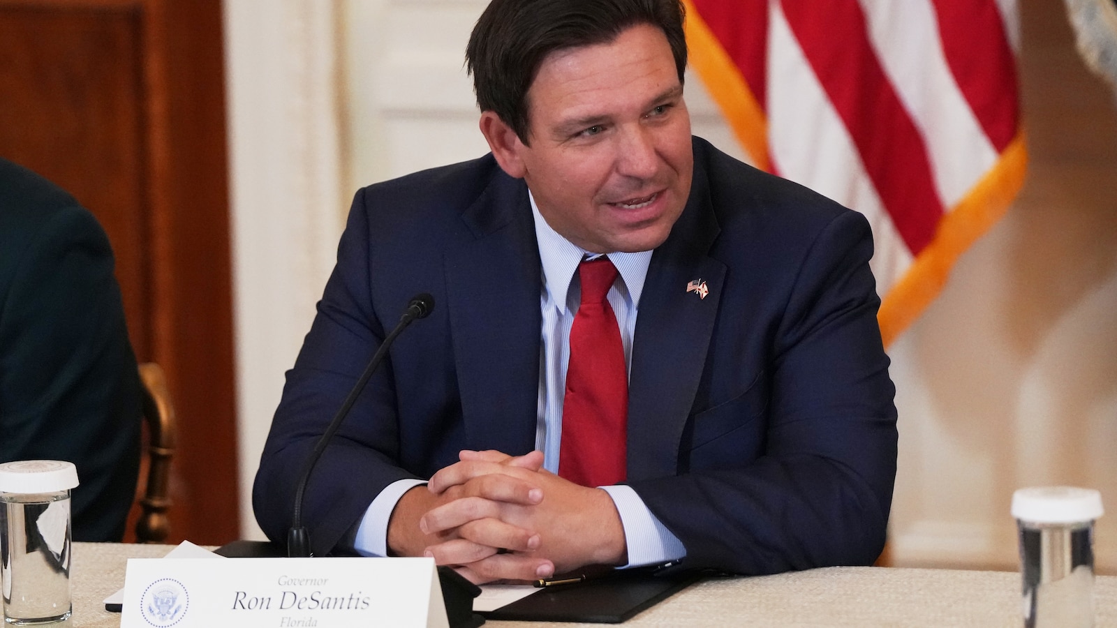 Supreme Court rejects Floridas bid to sue Western states over truck licenses for immigrants