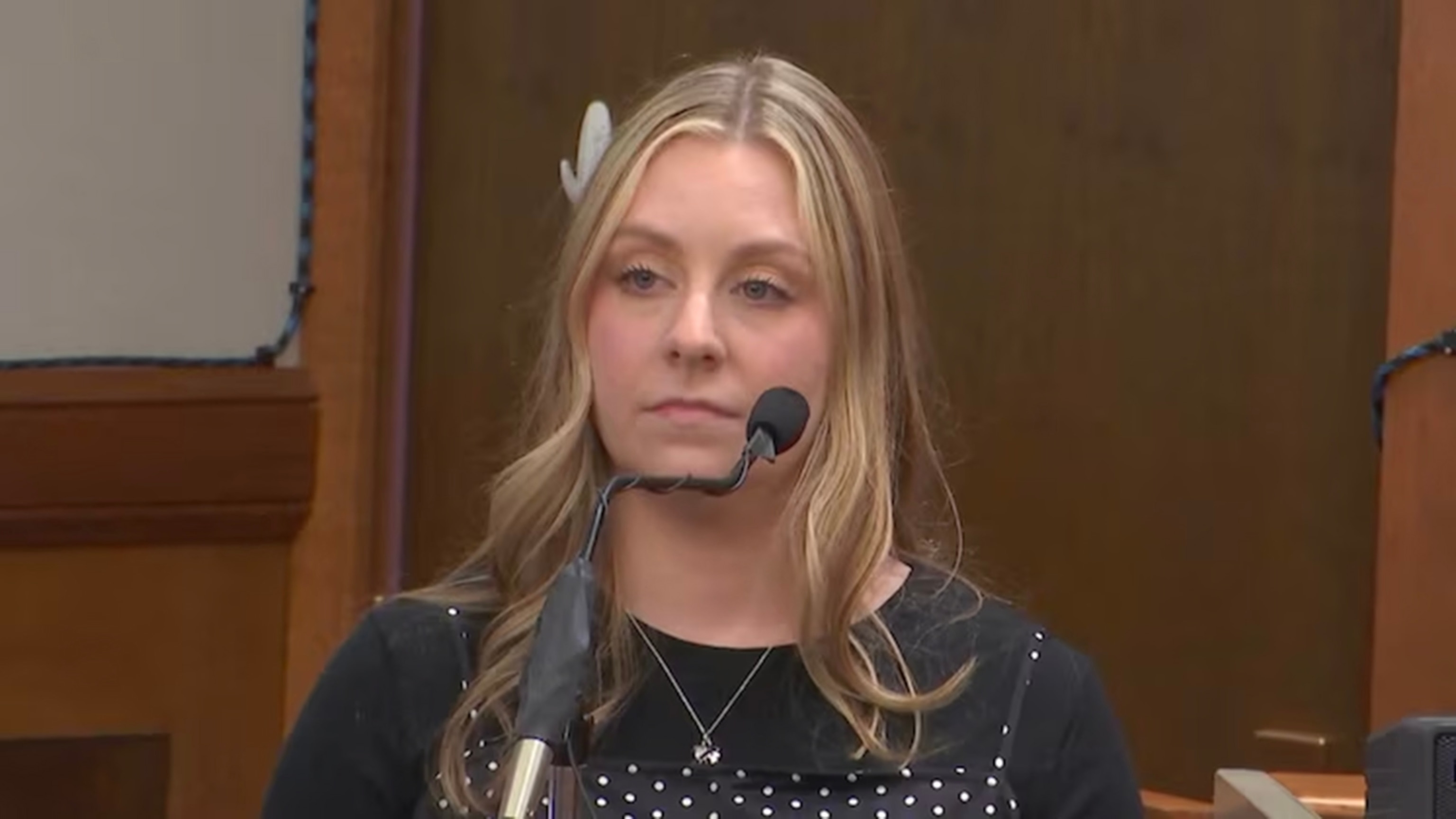 هيئة المحلفين تمنح 10 ملايين دولار للمعلم الذي أطلق عليه طالب يبلغ من العمر 6 سنوات النار - ABC News