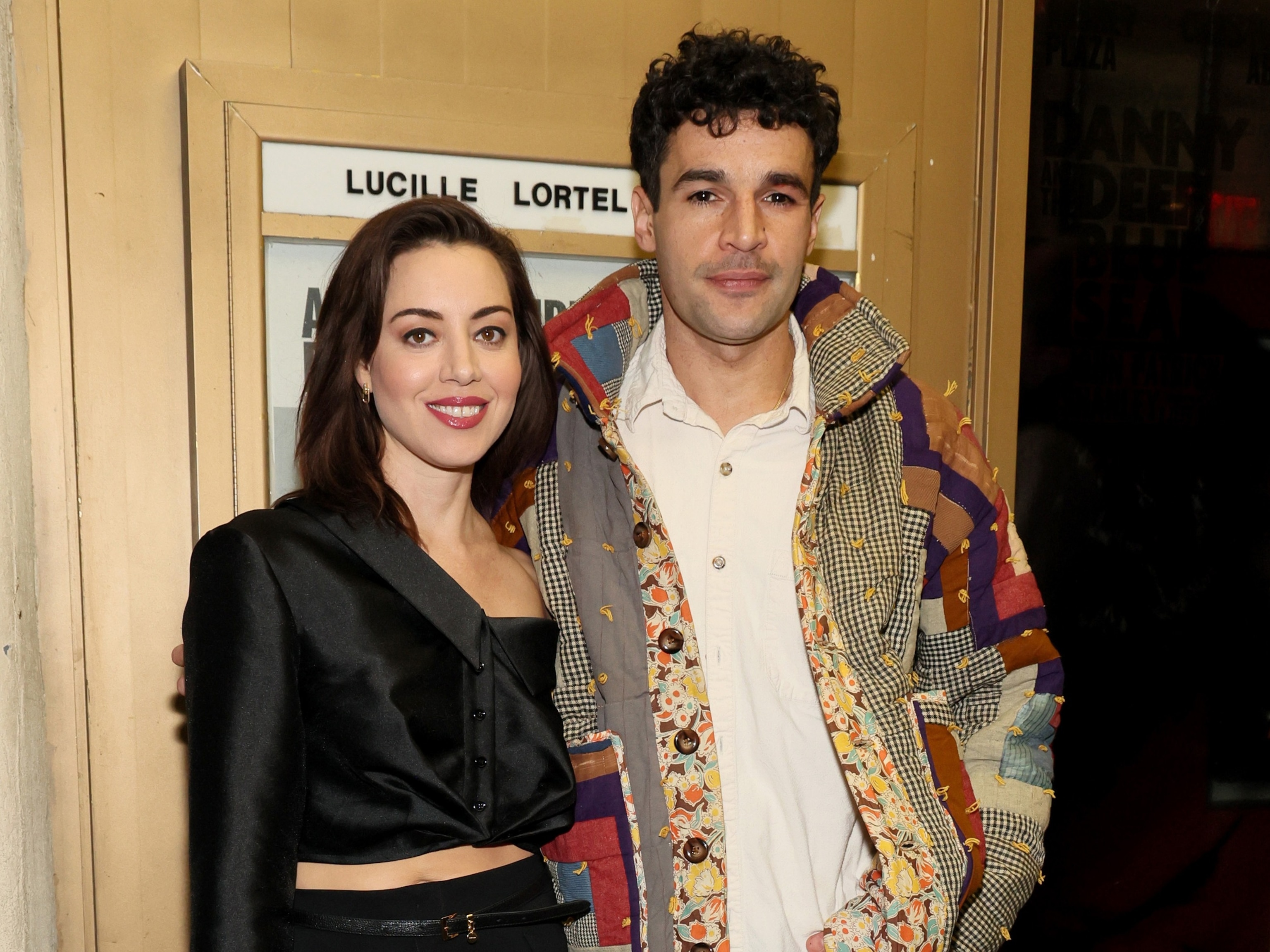 Aubrey Plaza expecting 1st child with Chris Abbott - ABC News