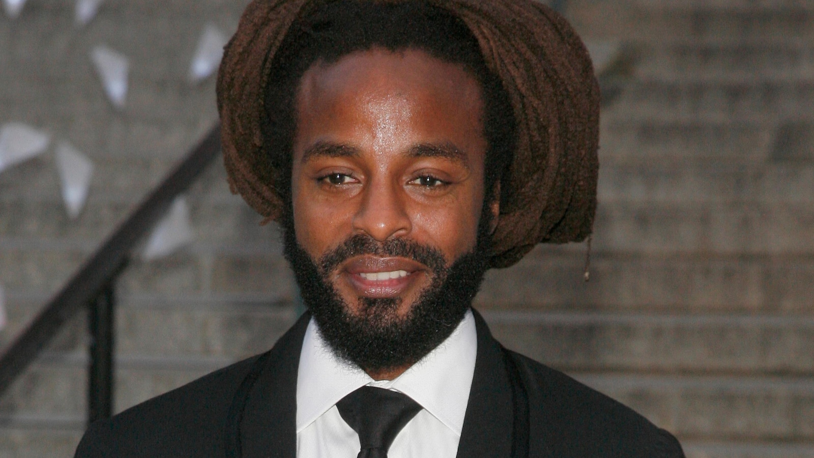 De voor een Grammy genomineerde muzikant John Forté is op 50-jarige leeftijd dood aangetroffen in zijn huis in Massachusetts