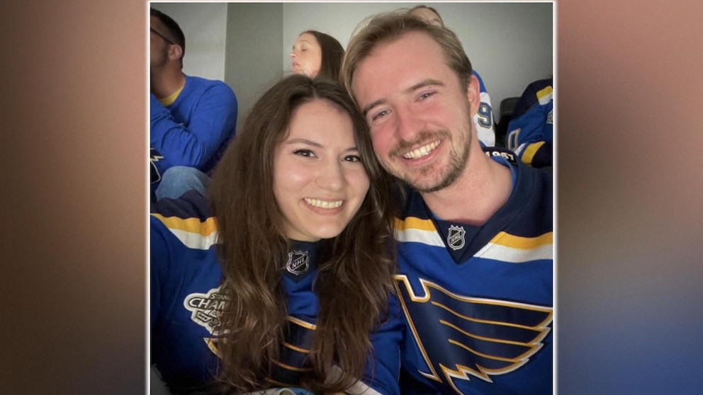 WATCH:  Hockey fans' romance born on social media
