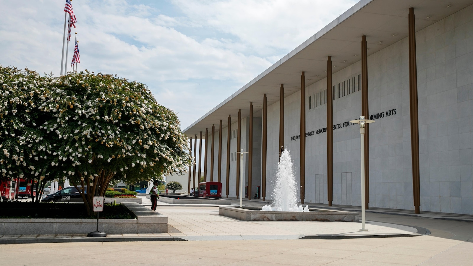 Trump will visit the Kennedy Center on the day honorees are announced