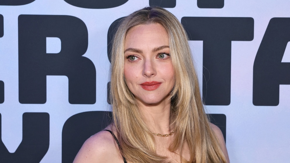 Amanda Seyfried says she auditioned for 'Wicked' 6 times, shares advice for actors